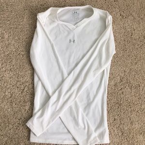 Under armor cool gear SM. Good condition